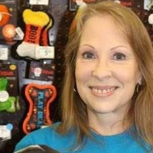 Meet your Posher, Lynda